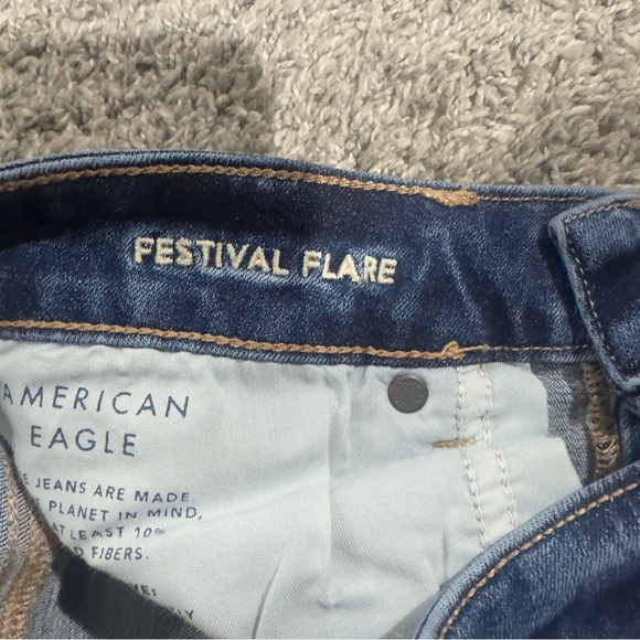 American Eagle Festival Flare Hi-rise Jeans - Picture 4 of 11